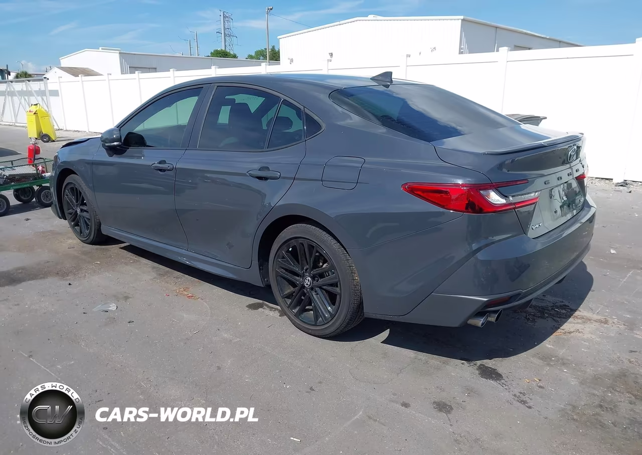 2025 Toyota Camry Se VIN:4T1DAACK7SU031108 - 3