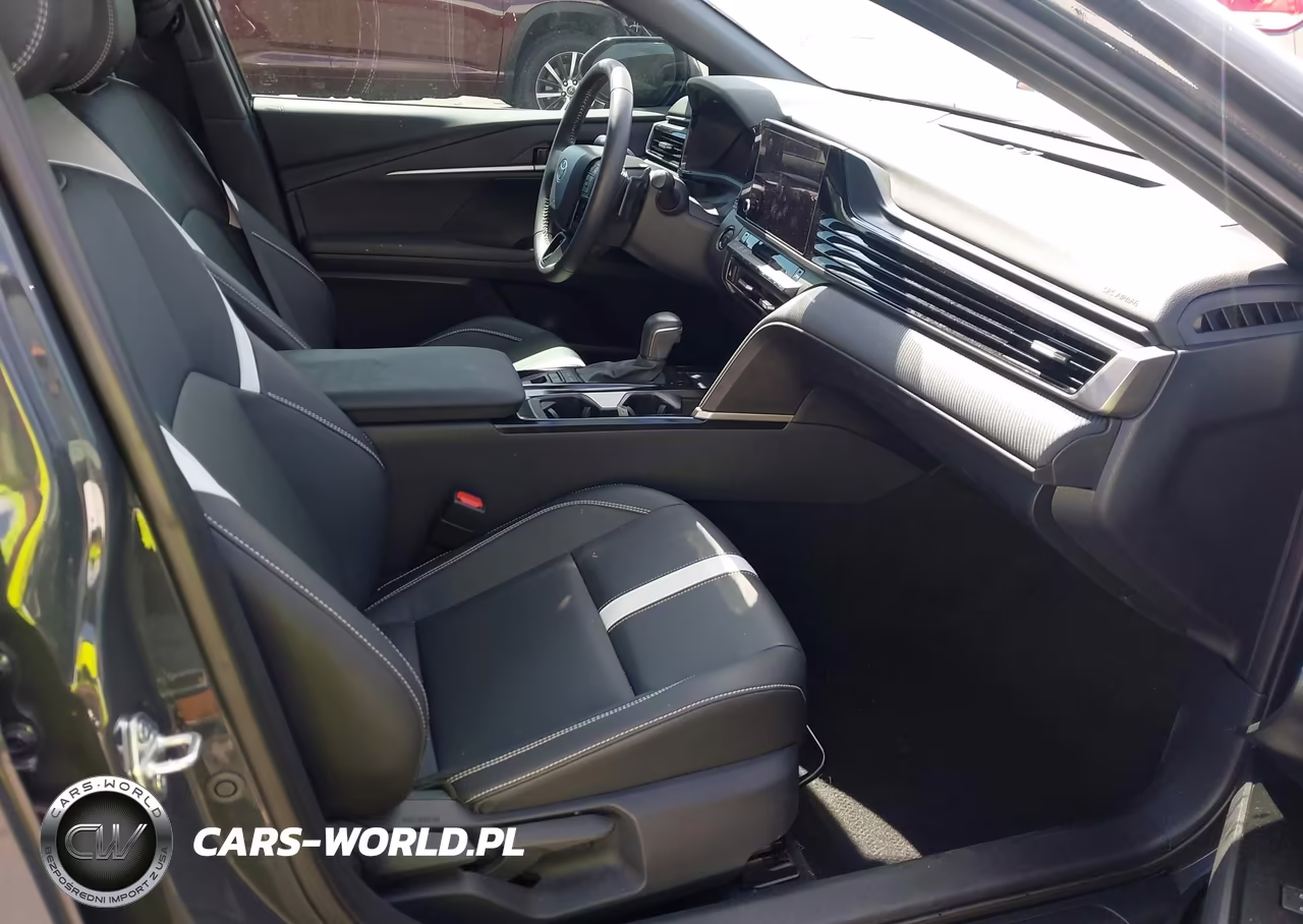 2025 Toyota Camry Se VIN:4T1DAACK7SU031108 - 5