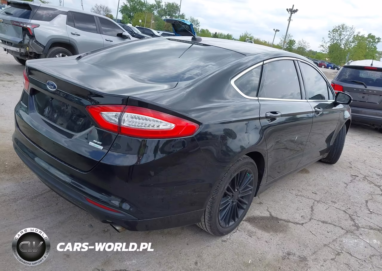 2014 Ford Fusion Se VIN:3FA6P0HD8ER328664 - 4