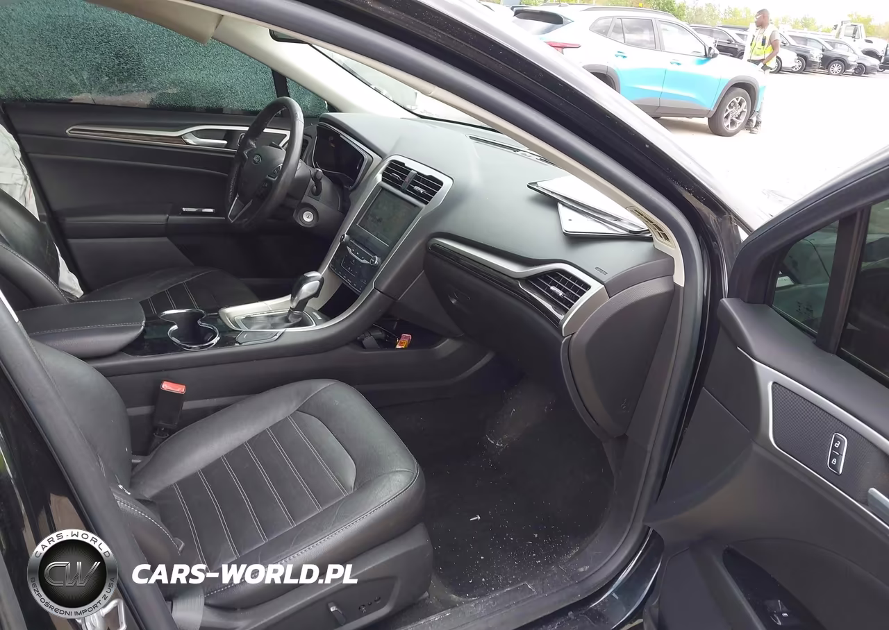 2014 Ford Fusion Se VIN:3FA6P0HD8ER328664 - 5