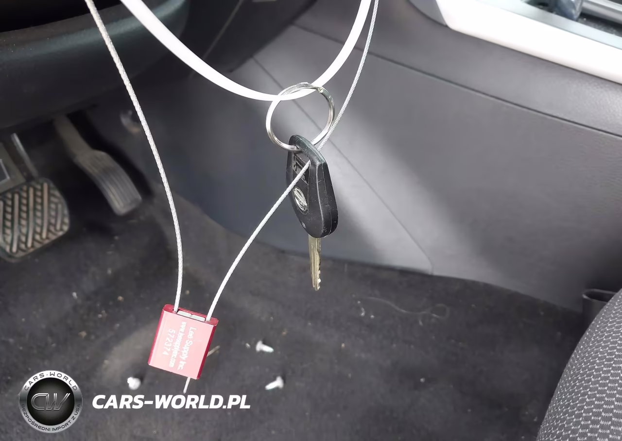 2019 Nissan Sentra S VIN:3N1AB7AP4KY410220 - 11