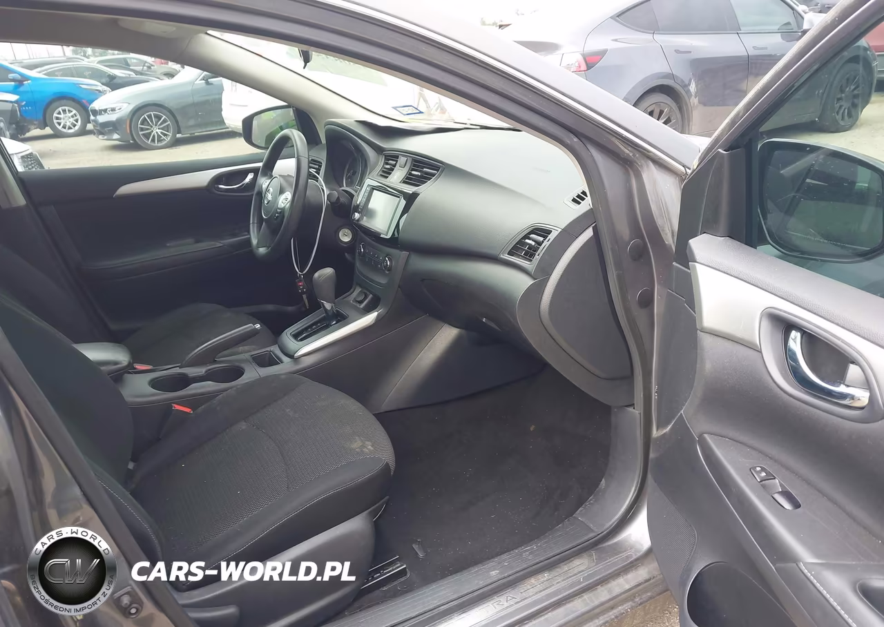 2019 Nissan Sentra S VIN:3N1AB7AP4KY410220 - 5