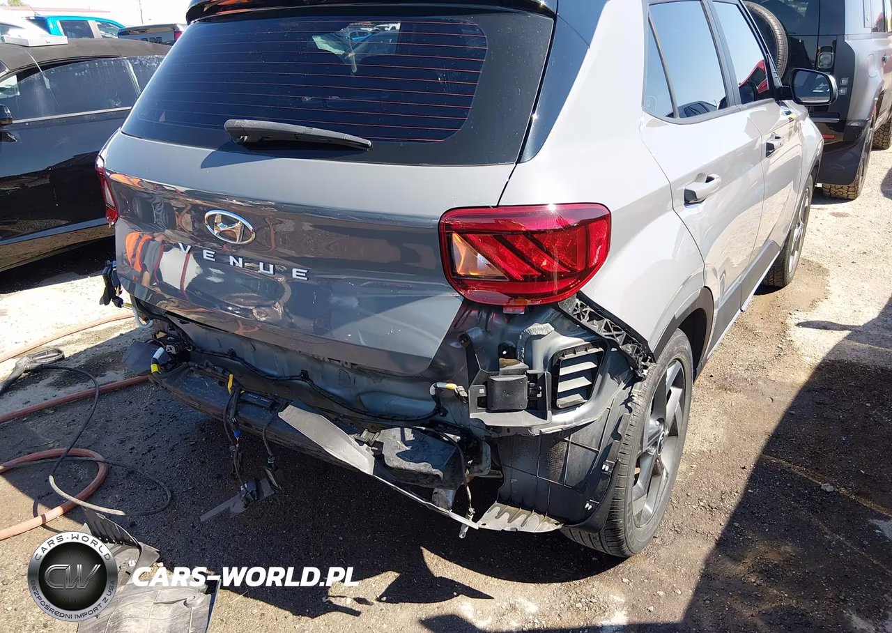2023 Hyundai Venue Limited VIN:KMHRC8A35PU213790 - 6
