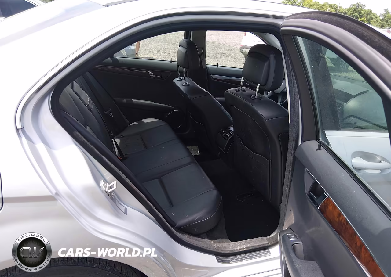 2010 Mercedes-Benz C 300 Luxury 4Matic-Sport 4Matic VIN:WDDGF8BB6AR090719 - 8