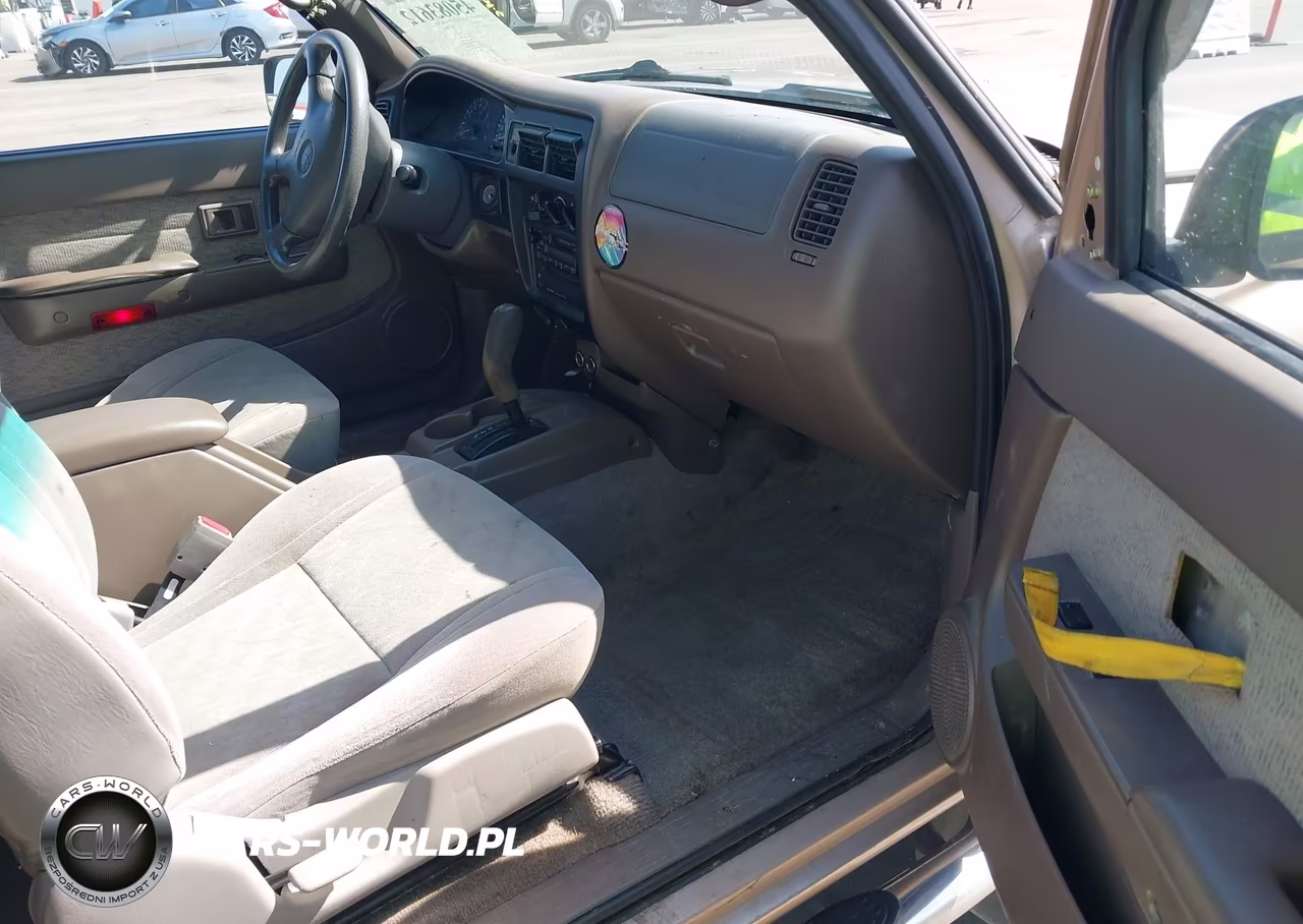 1999 Toyota Tacoma Prerunner V6 VIN:4TASN92N4XZ533252 - 5