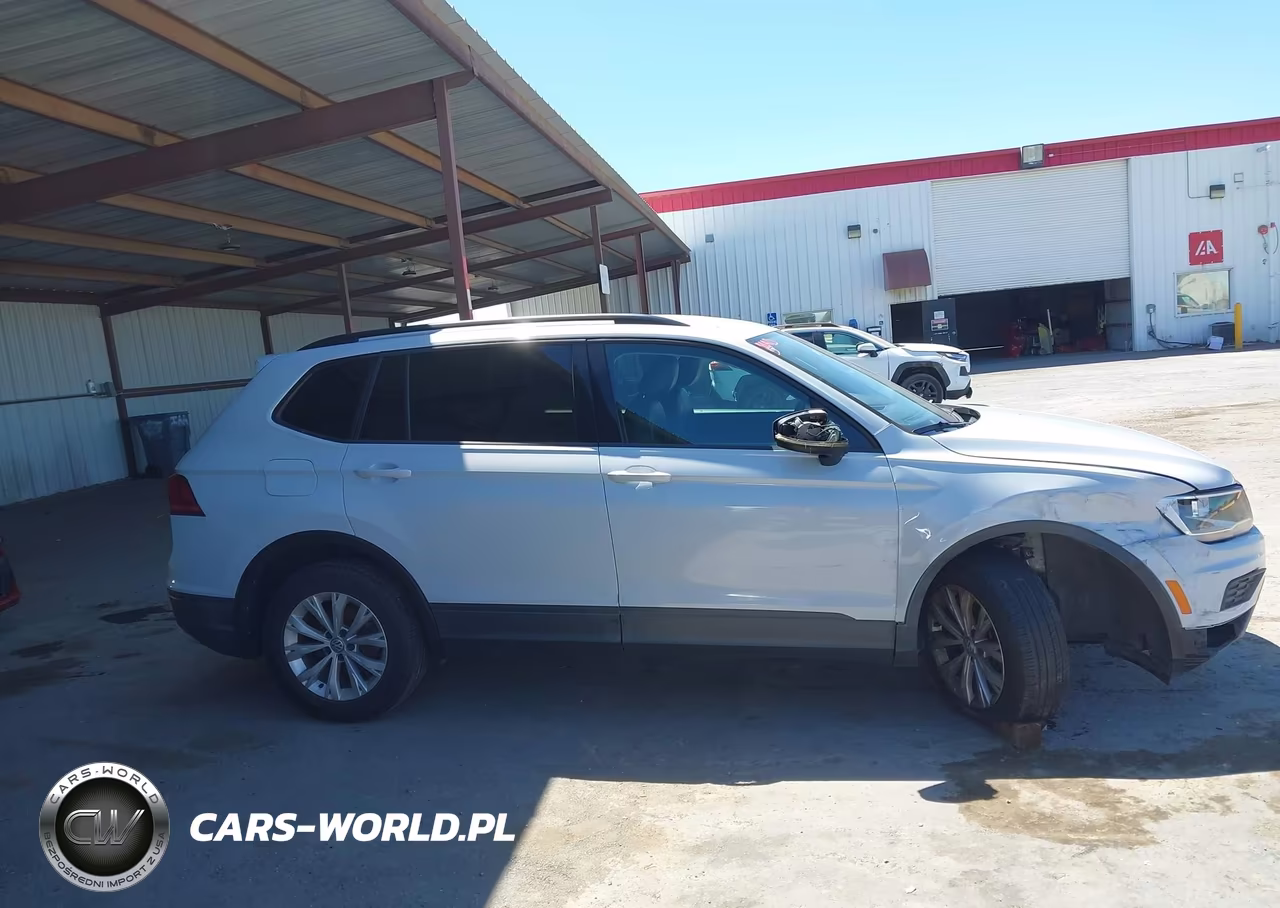 2018 Volkswagen Tiguan 2.0T S VIN:3VV0B7AXXJM104056 - 14