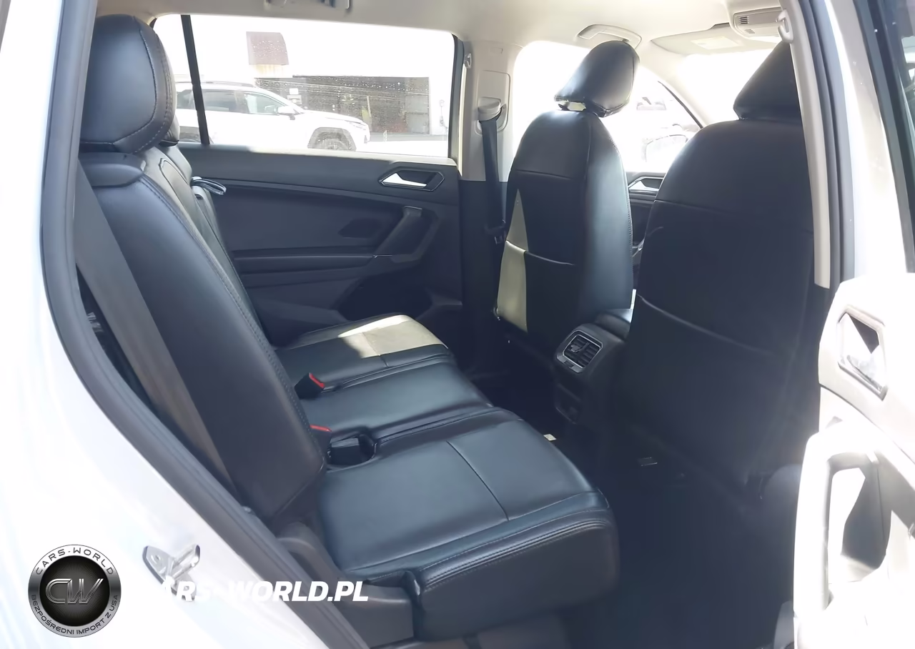 2018 Volkswagen Tiguan 2.0T S VIN:3VV0B7AXXJM104056 - 8