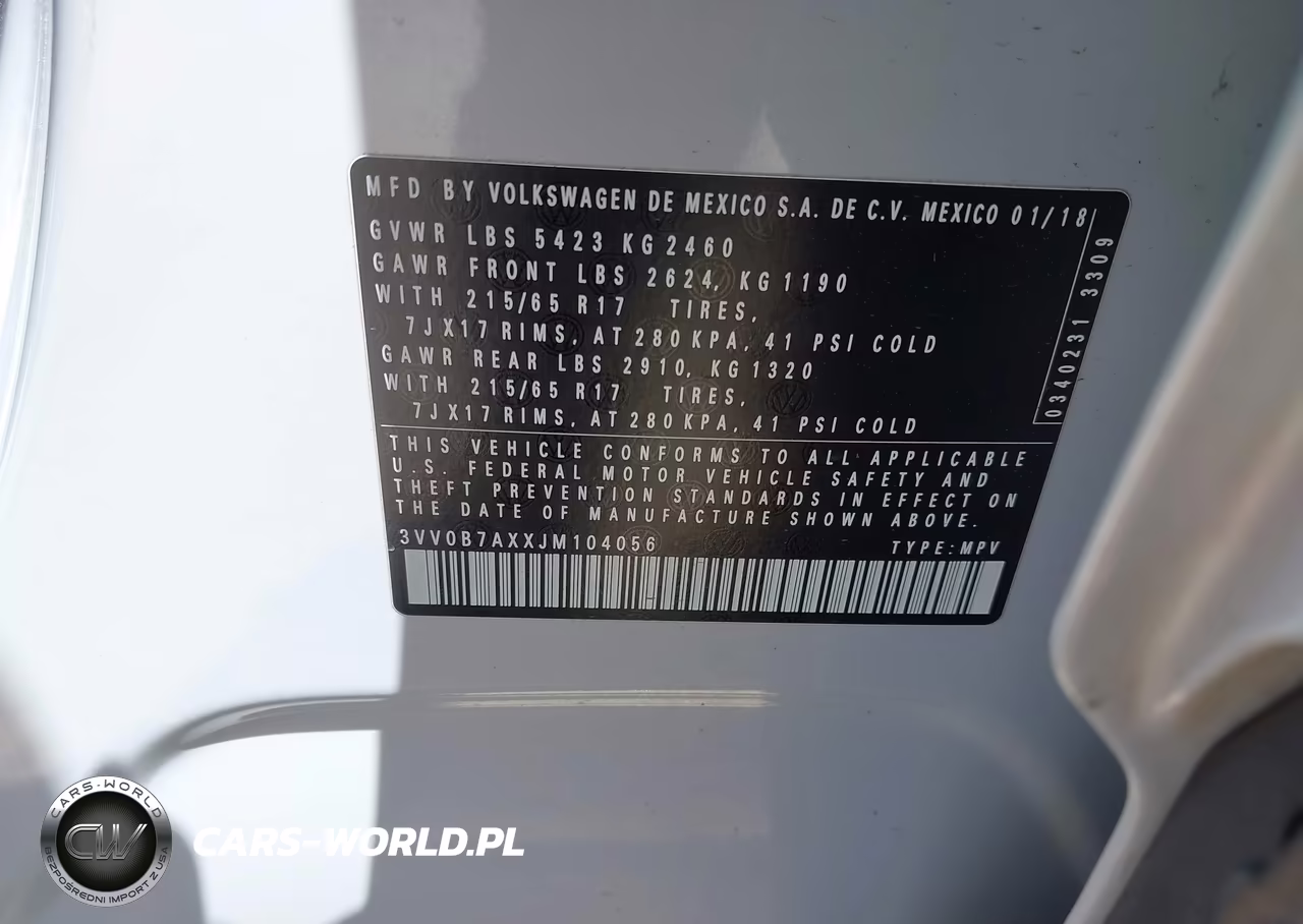 2018 Volkswagen Tiguan 2.0T S VIN:3VV0B7AXXJM104056 - 9