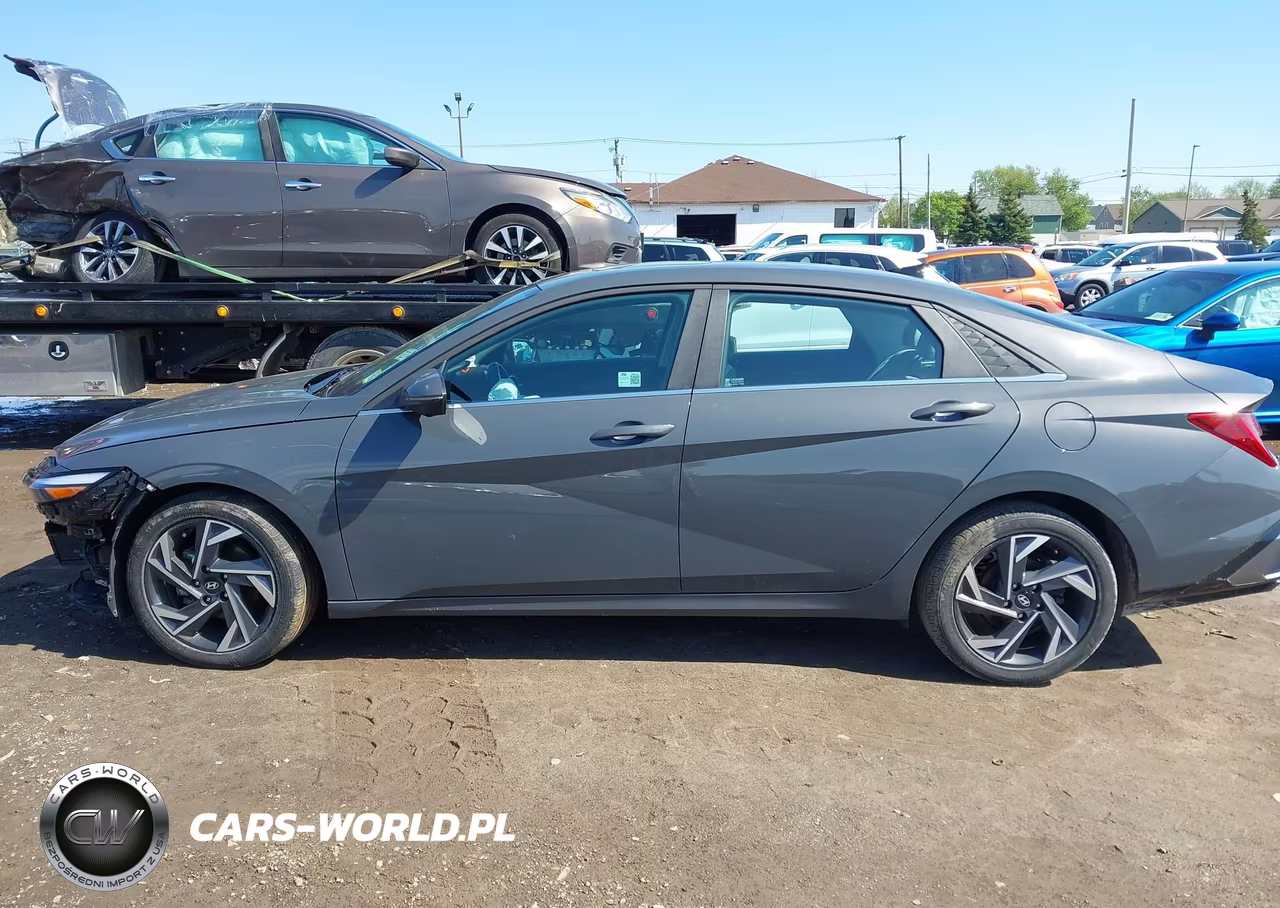 2024 Hyundai Elantra Limited VIN:KMHLP4DG8RU841394 - 15
