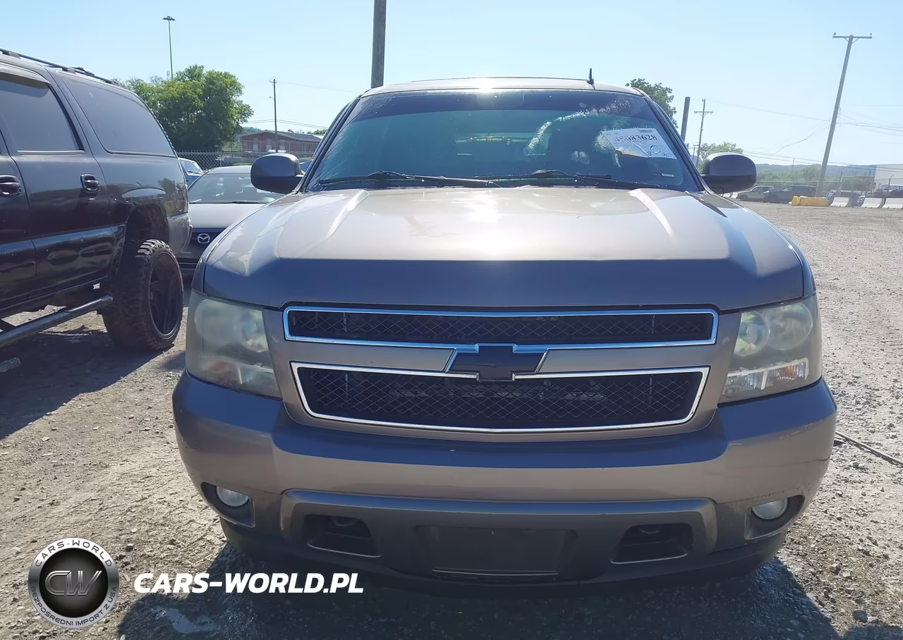 2011 Chevrolet Tahoe Lt VIN:1GNSKBE0XBR151070 - 12