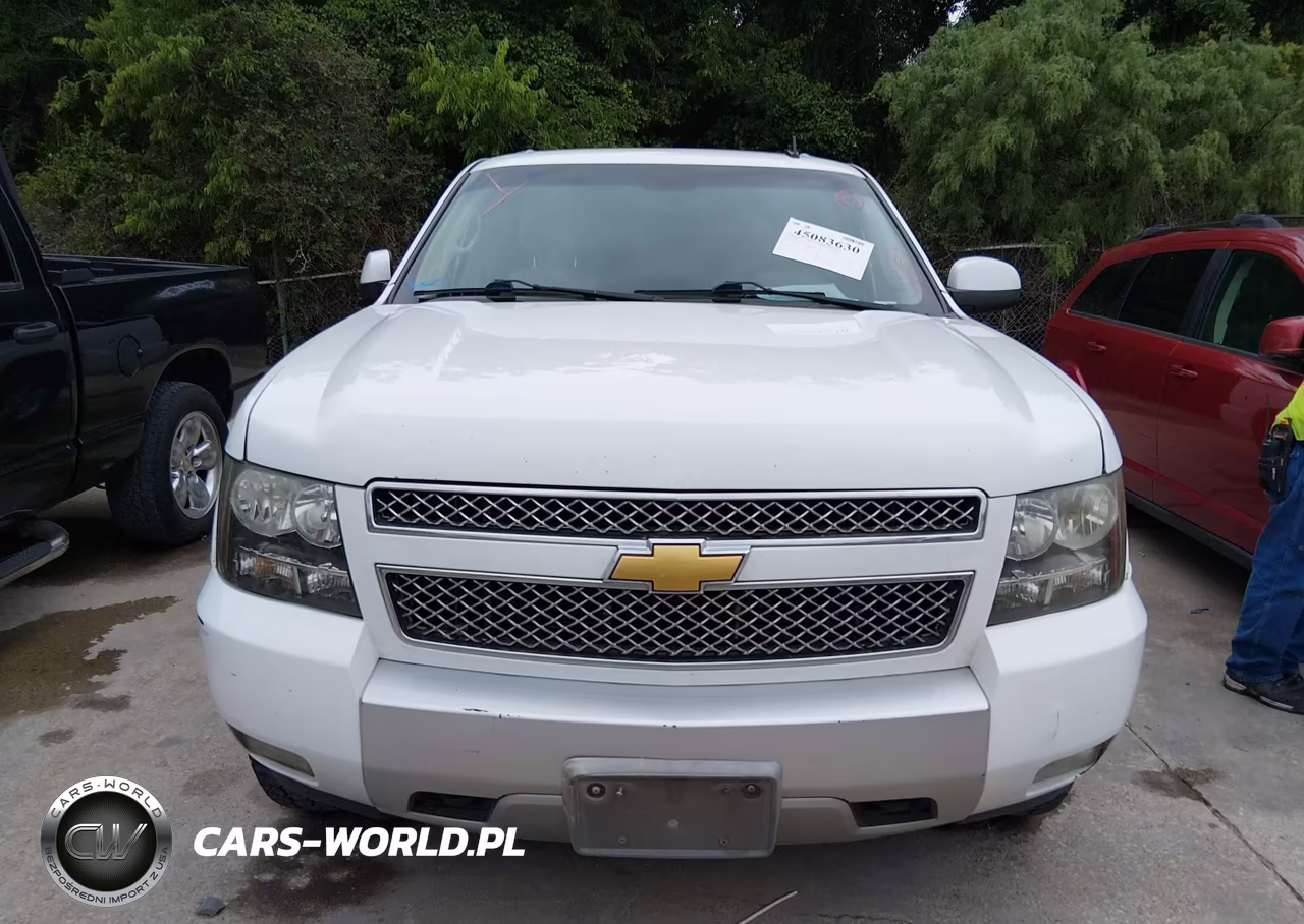 2013 Chevrolet Suburban 1500 Lt VIN:1GNSKJE77DR260497 - 12