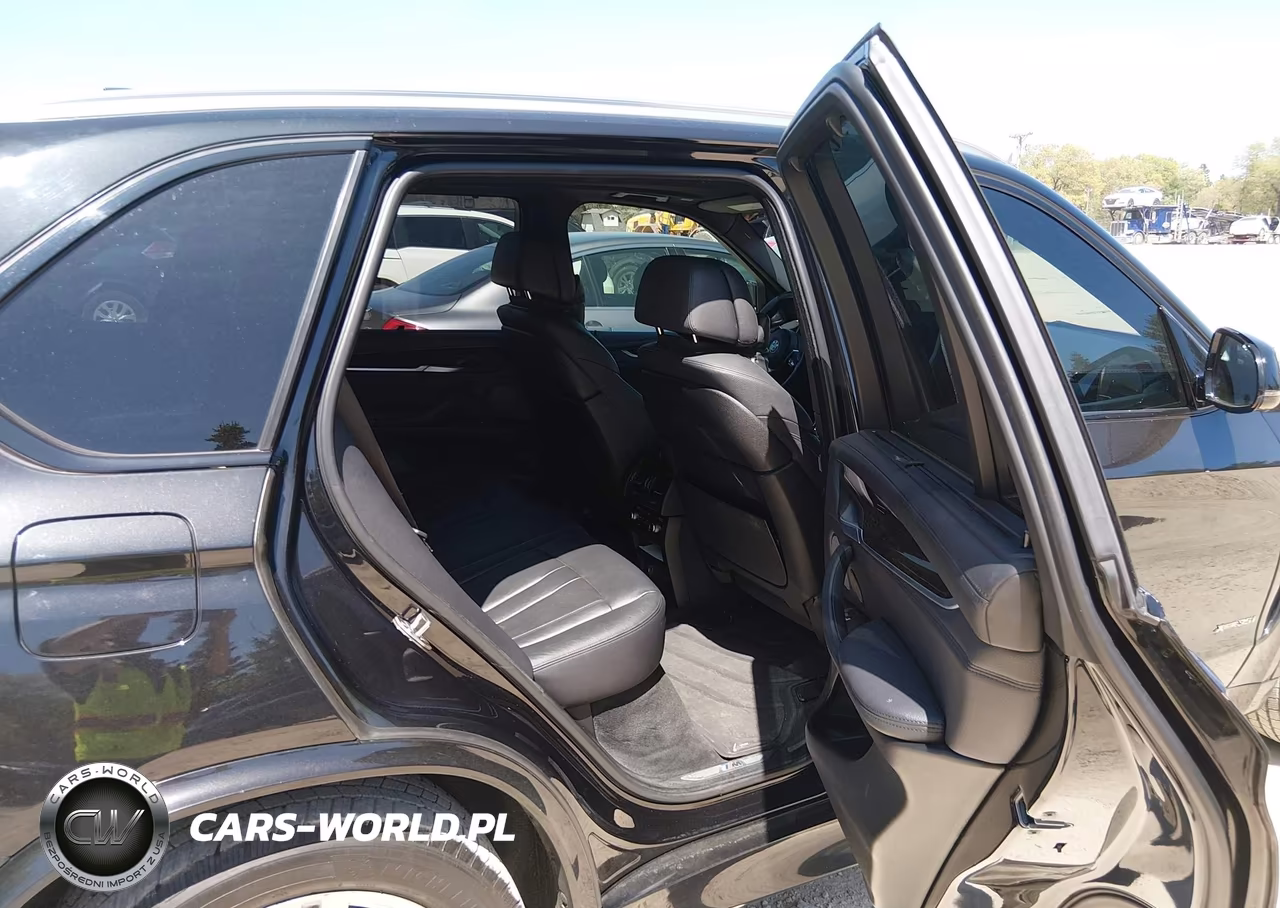2017 BMW X5 xDrive35I VIN:5UXKR0C37H0V70902 - 8