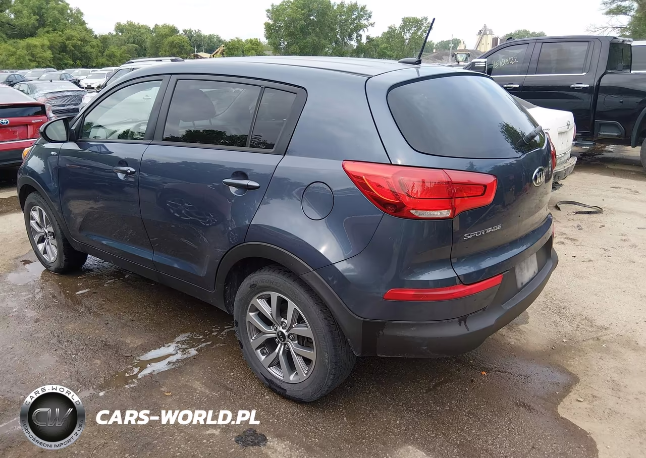 2015 Kia Sportage Lx VIN:KNDPBCAC8F7720312 - 3