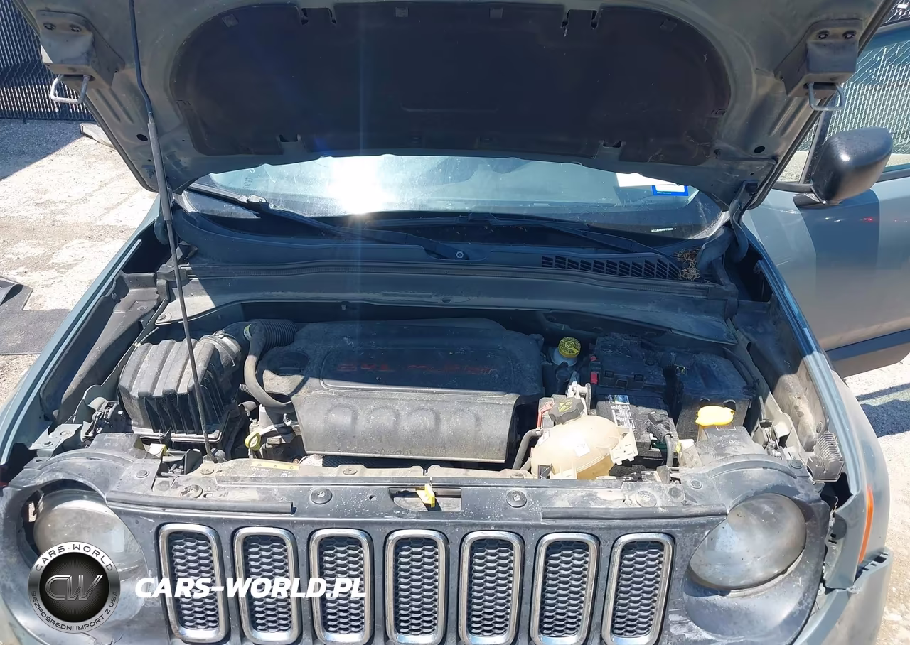 2017 Jeep Renegade Sport 4X4 VIN:ZACCJBAB4HPF09388 - 10