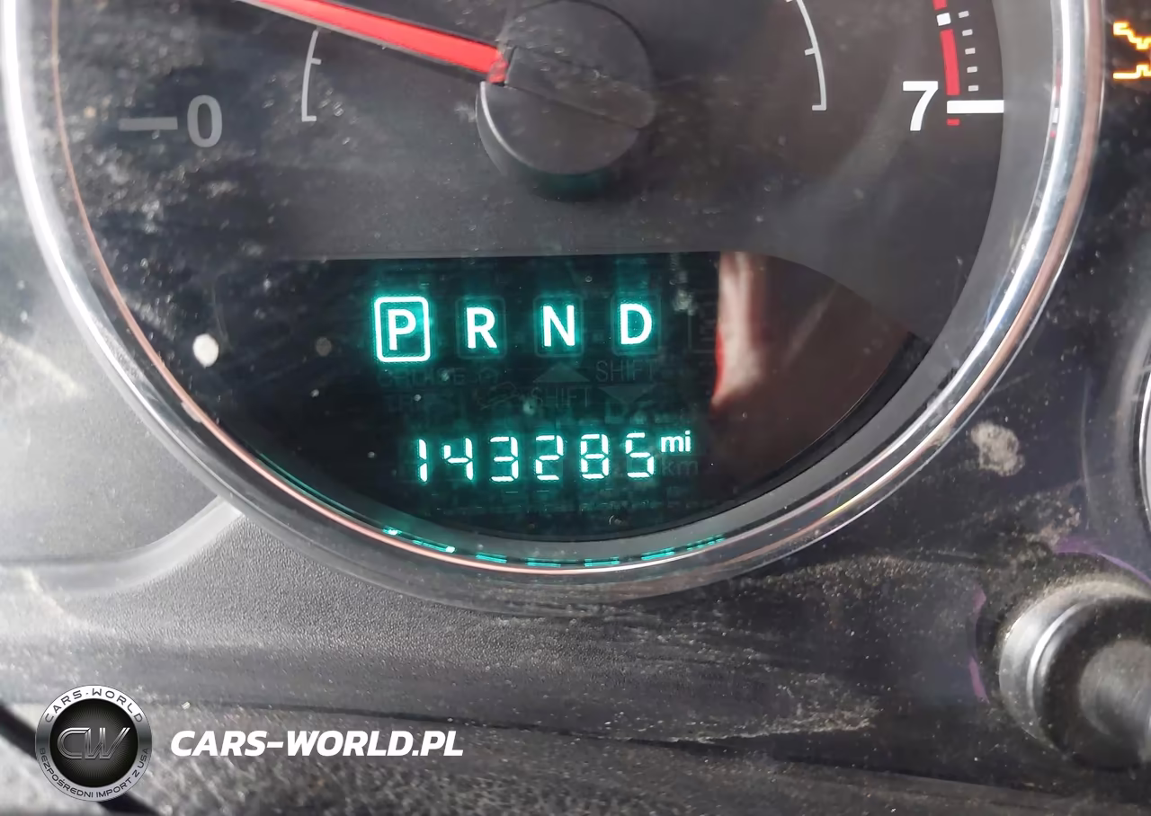 2015 Jeep Wrangler Unlimited Sport VIN:1C4BJWDGXFL747760 - 15