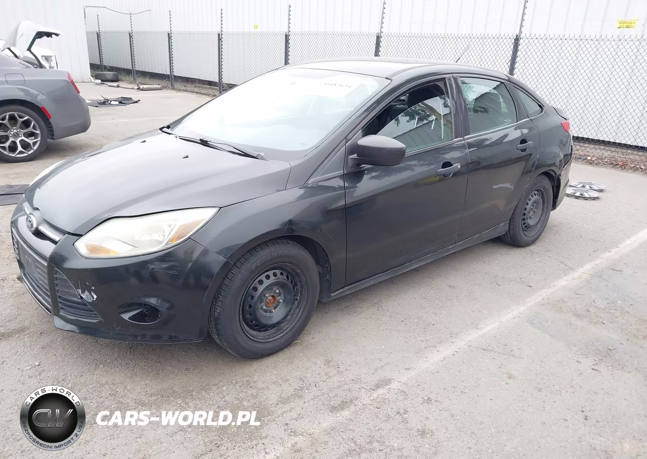 2014 Ford Focus S VIN:1FADP3E22EL341923 - 2