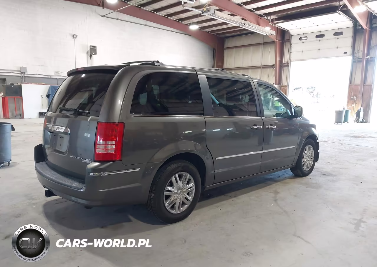 2010 Chrysler Town & Country New Limited VIN:2A4RR7DX2AR322279 - 4