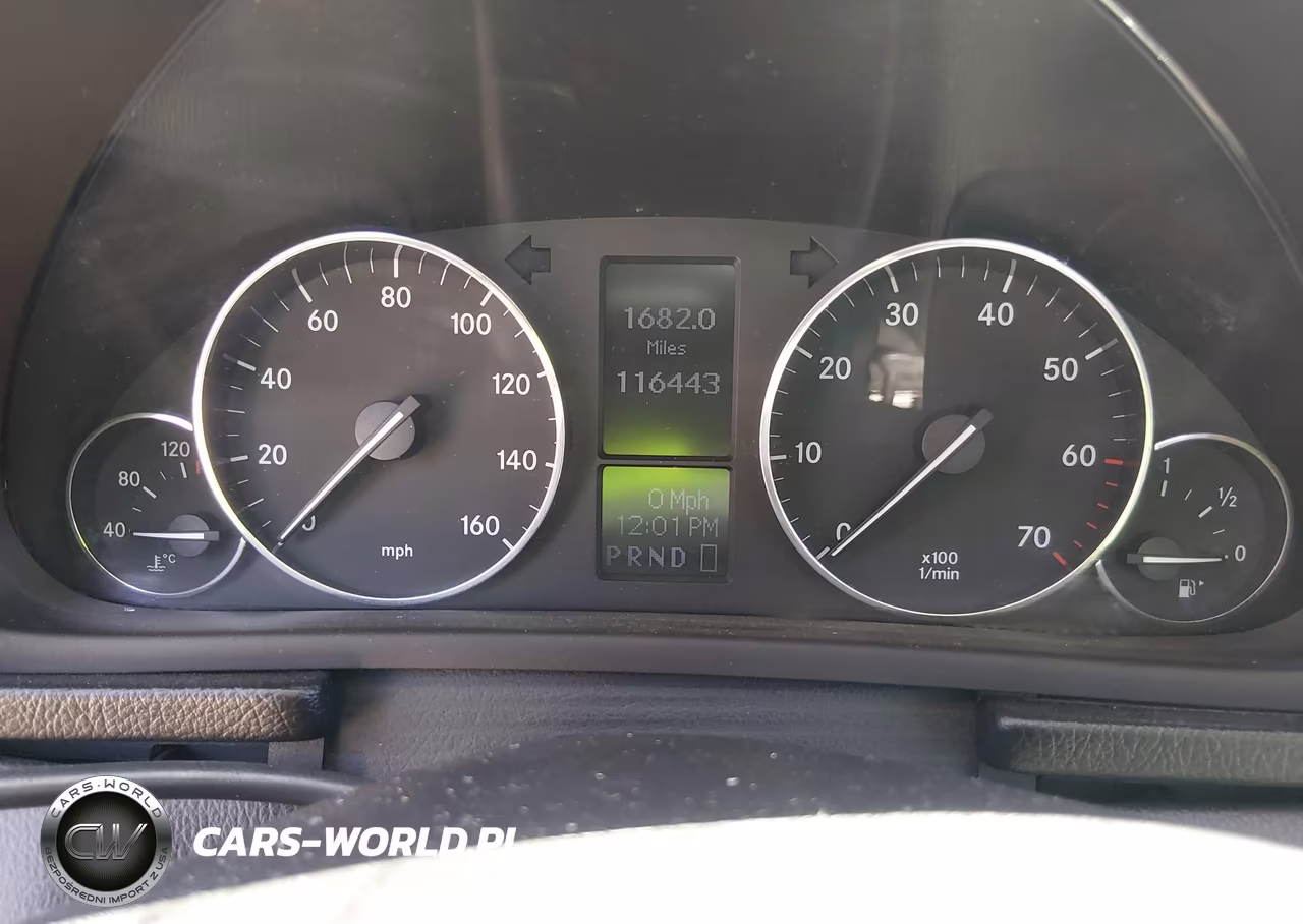 2005 Mercedes-Benz C 230 Kompressor Sport VIN:WDBRF40J55F682124 - 7