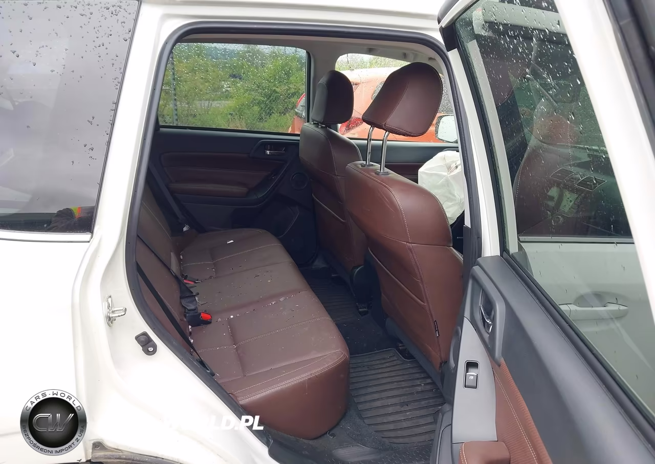 2018 Subaru Forester 2.5I Touring VIN:JF2SJAWC4JH486815 - 8