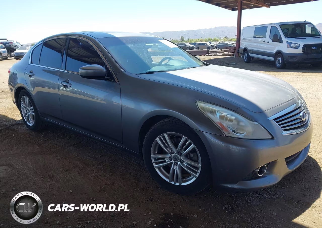 2011 Infiniti G37 Journey