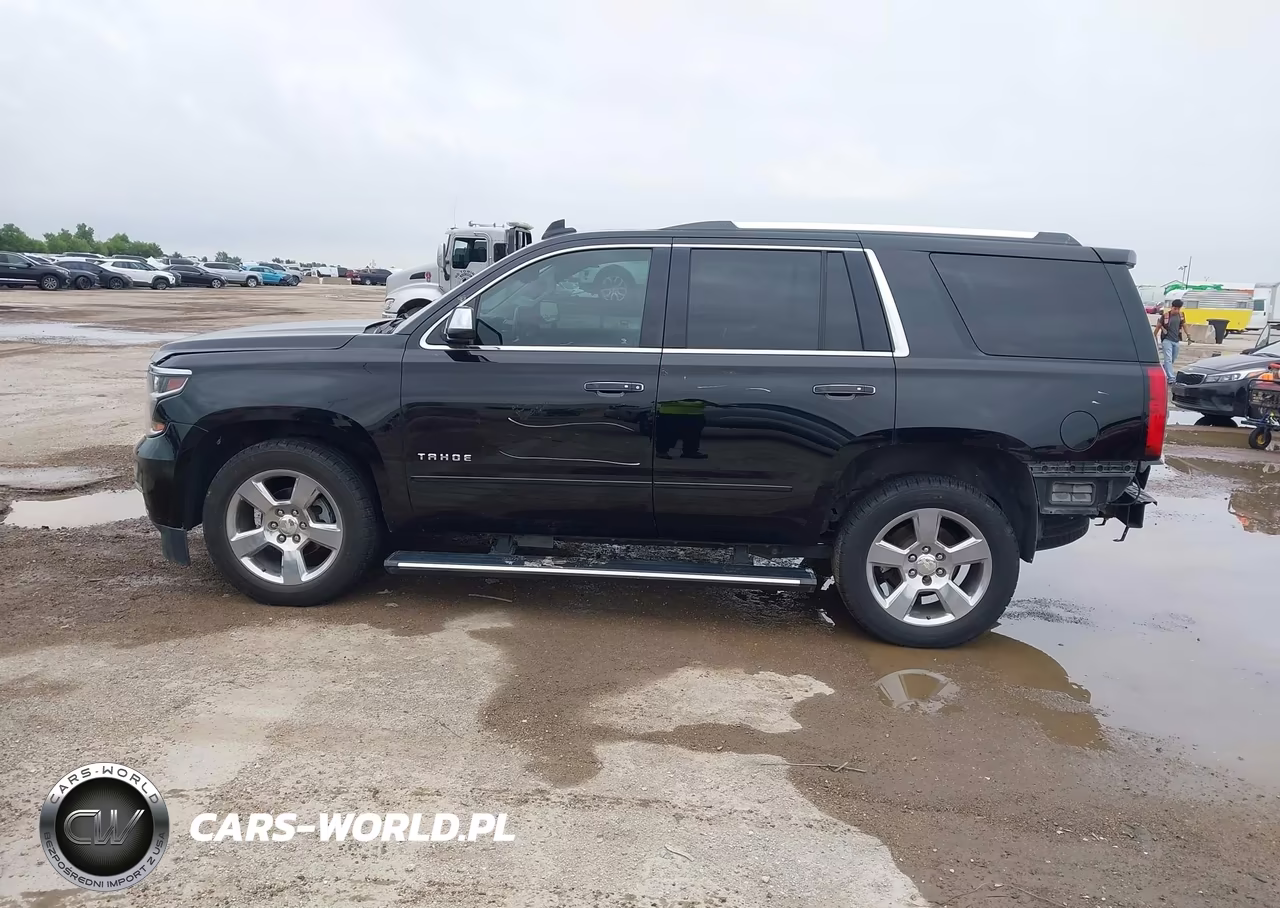 2018 Chevrolet Tahoe Premier VIN:1GNSKCKC5JR221092 - 15