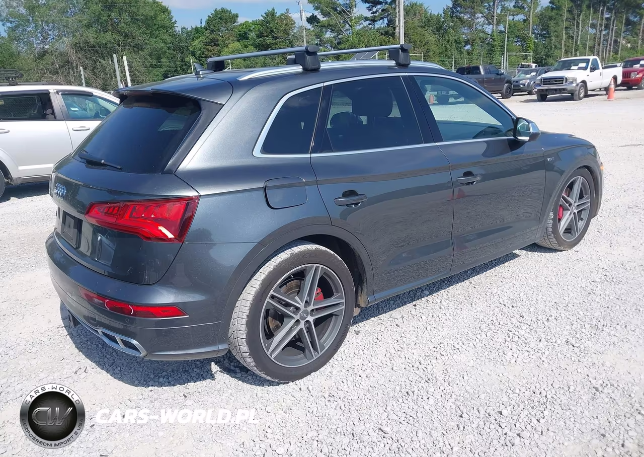 2018 Audi Sq5 3.0T Premium Plus VIN:WA1A4AFY3J2109175 - 4