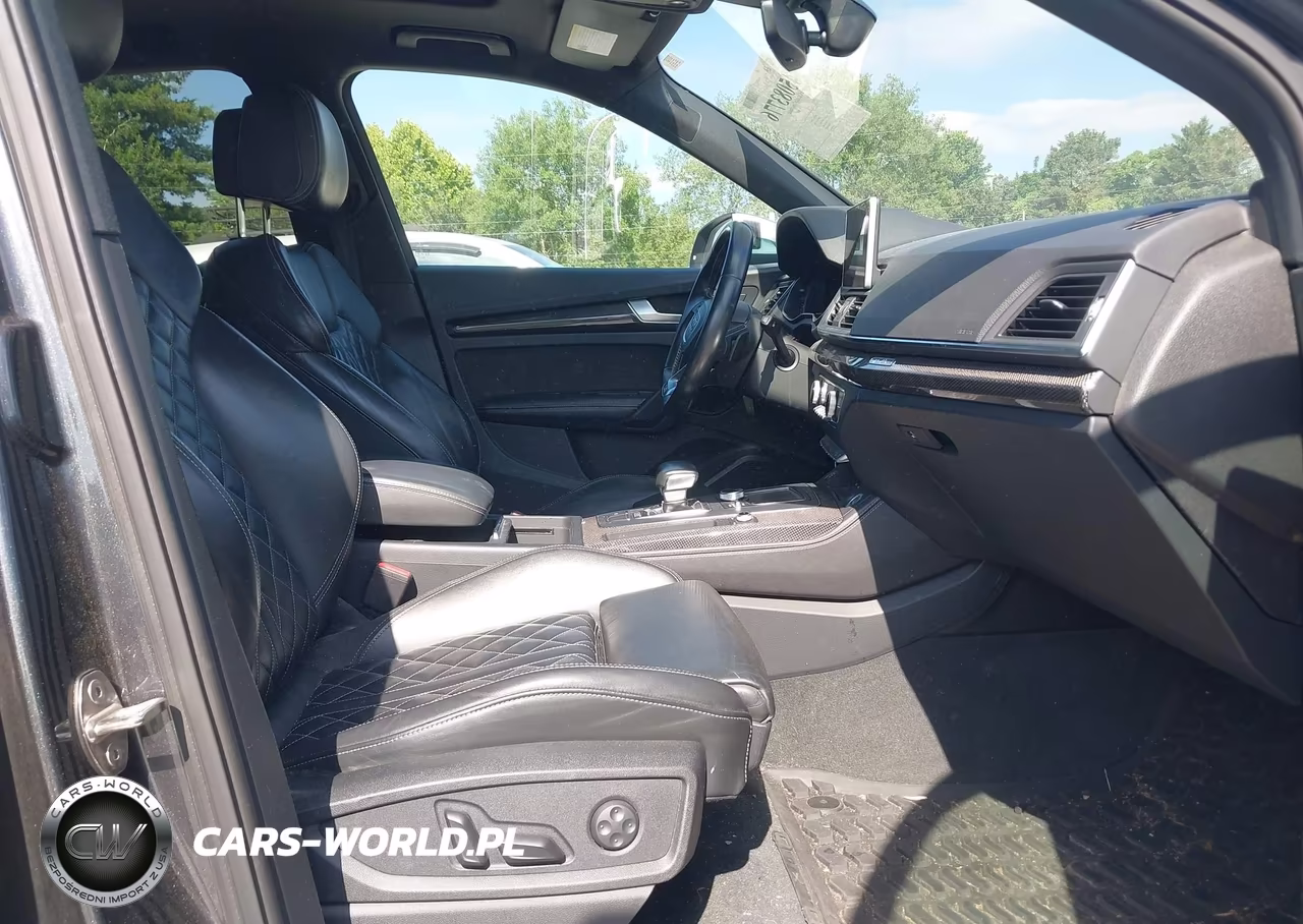 2018 Audi Sq5 3.0T Premium Plus VIN:WA1A4AFY3J2109175 - 5