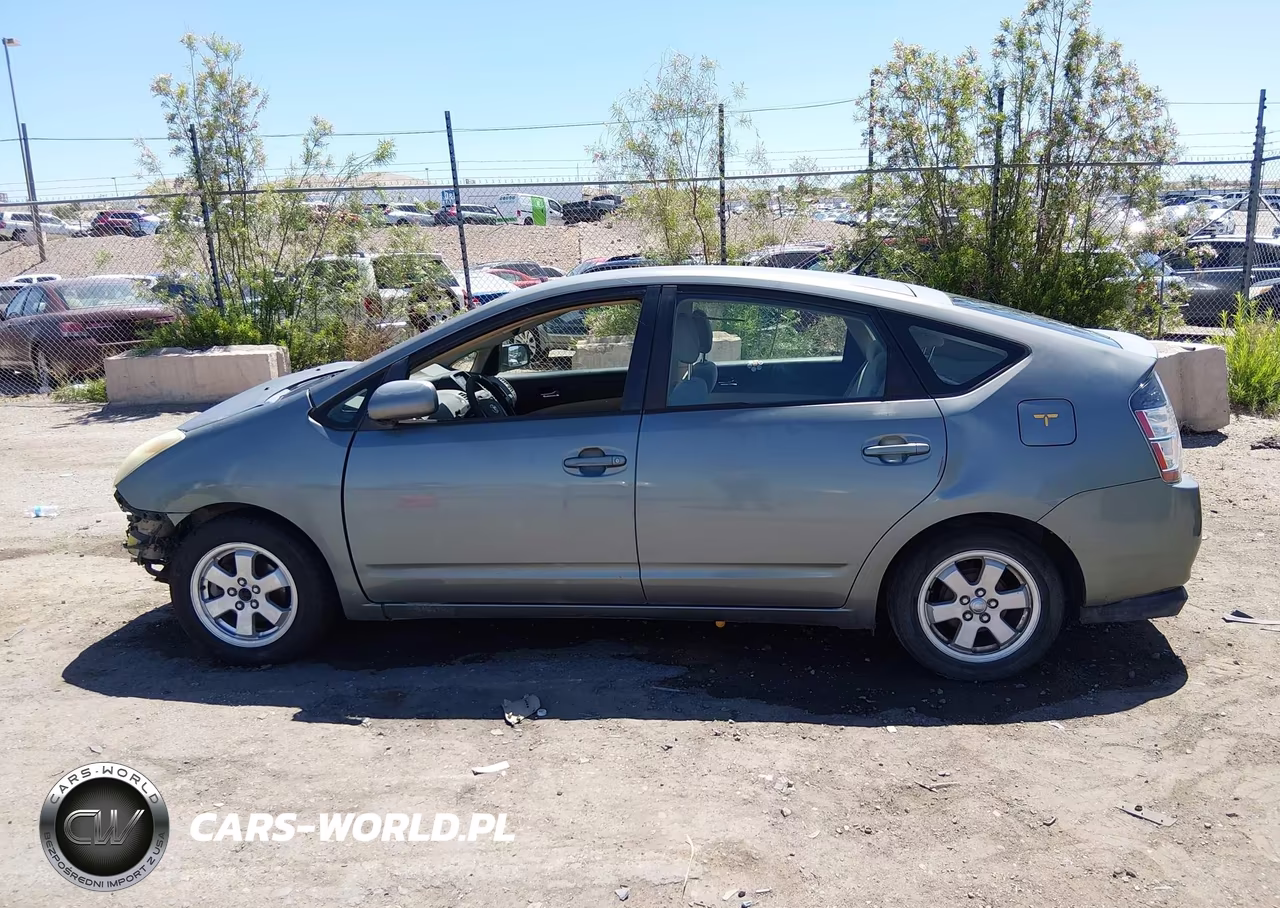 2004 Toyota Prius VIN:JTDKB22U740029564 - 15