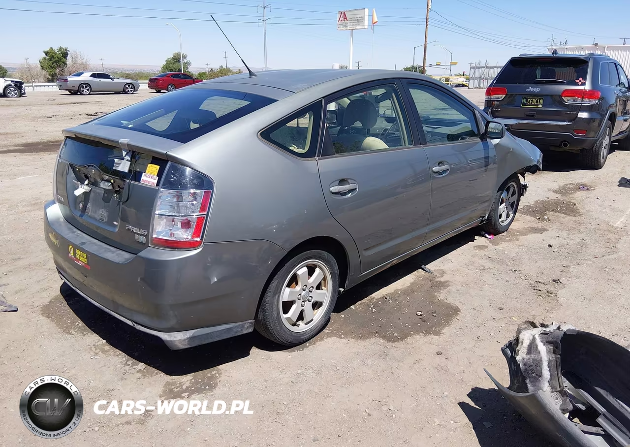 2004 Toyota Prius VIN:JTDKB22U740029564 - 4