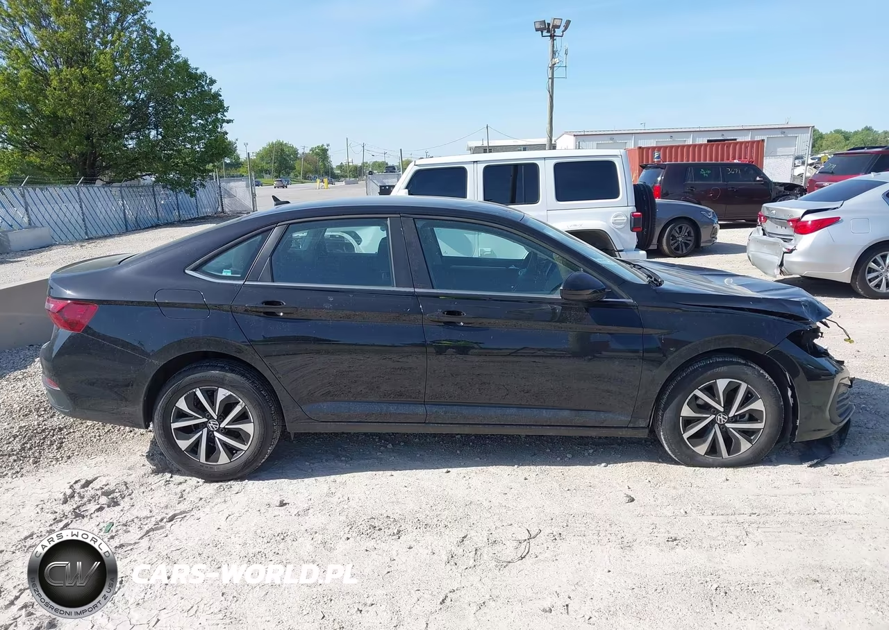 2023 Volkswagen Jetta 1.5T S VIN:3VW5M7BU5PM032675 - 13