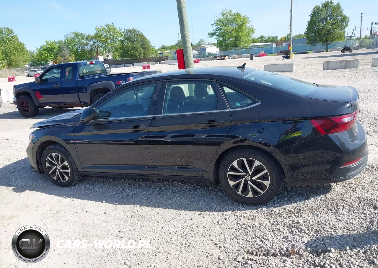 2023 Volkswagen Jetta 1.5T S VIN:3VW5M7BU5PM032675 - 14