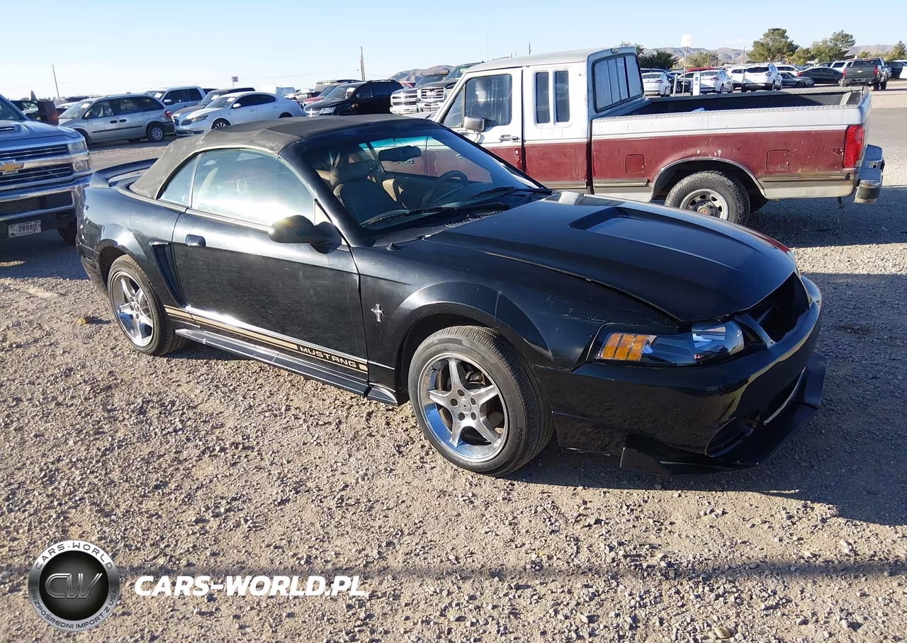 2000 Ford Mustang