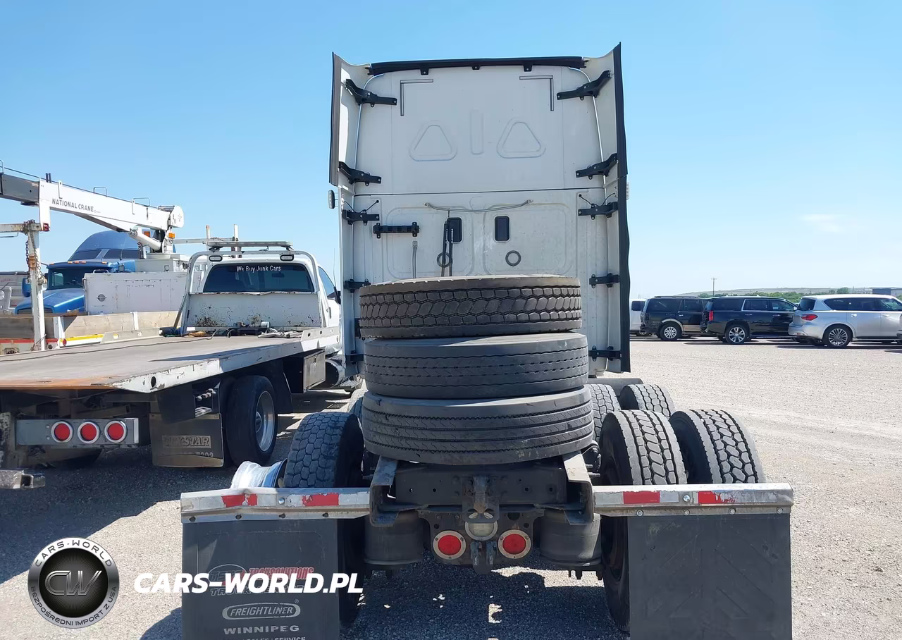 2017 Freightliner Cascadia 125 VIN:3AKJGLDR2HSJH7341 - 16