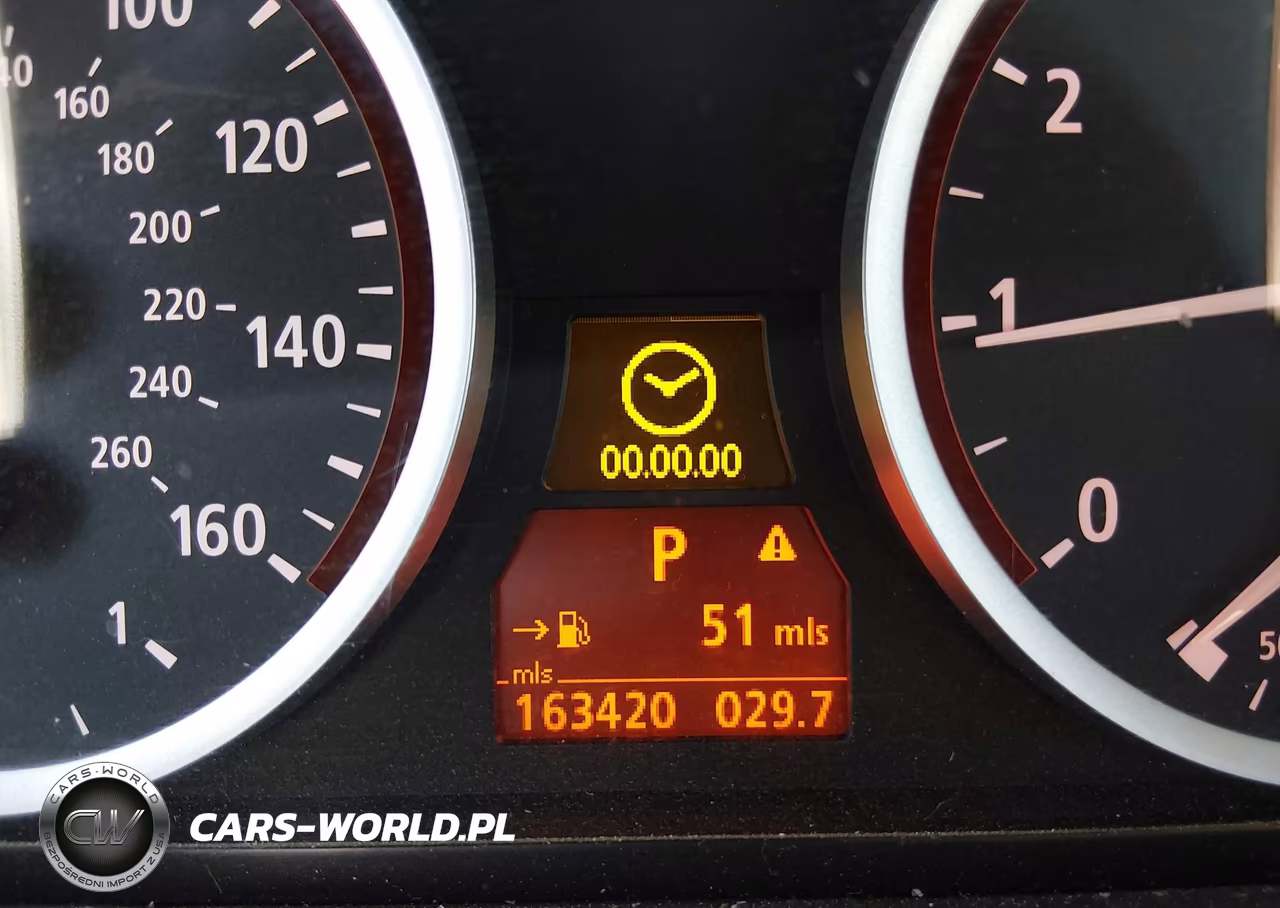 2007 BMW 530Xit VIN:WBANN73557CN04007 - 12