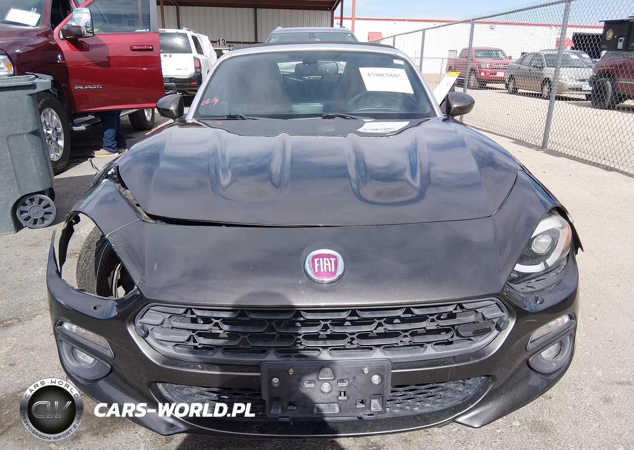2017 Fiat 124 Spider Lusso VIN:JC1NFAEK9H0128136 - 12