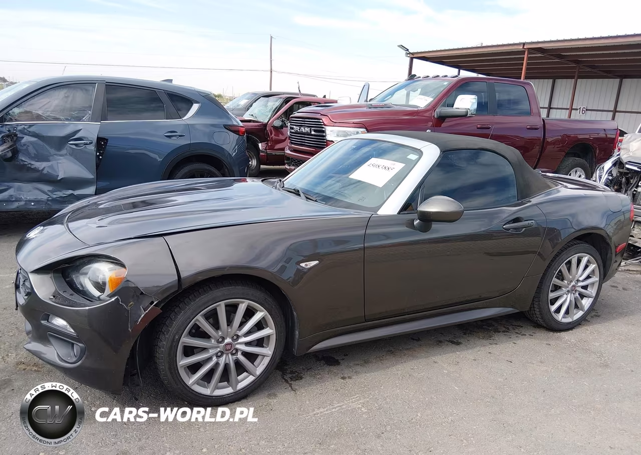 2017 Fiat 124 Spider Lusso VIN:JC1NFAEK9H0128136 - 14