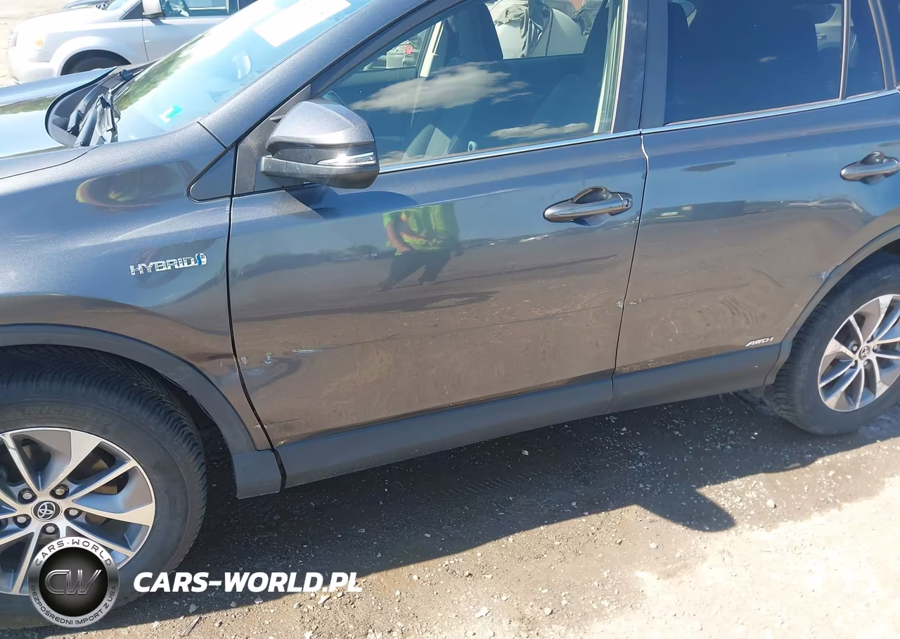 2018 Toyota Rav4 Hybrid Xle VIN:JTMRJREV6JD251127 - 6