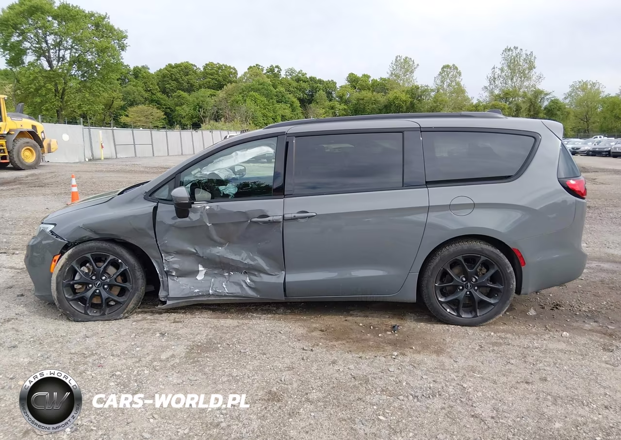 2023 Chrysler Pacifica Touring L Awd VIN:2C4RC3BG0PR528079 - 14