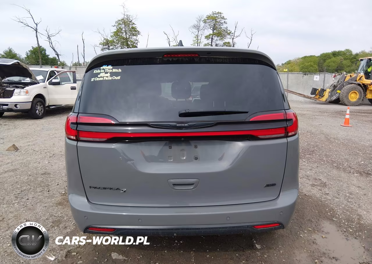 2023 Chrysler Pacifica Touring L Awd VIN:2C4RC3BG0PR528079 - 16