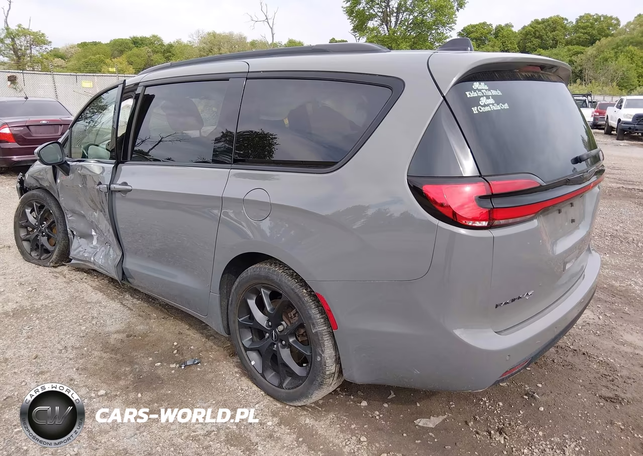 2023 Chrysler Pacifica Touring L Awd VIN:2C4RC3BG0PR528079 - 3