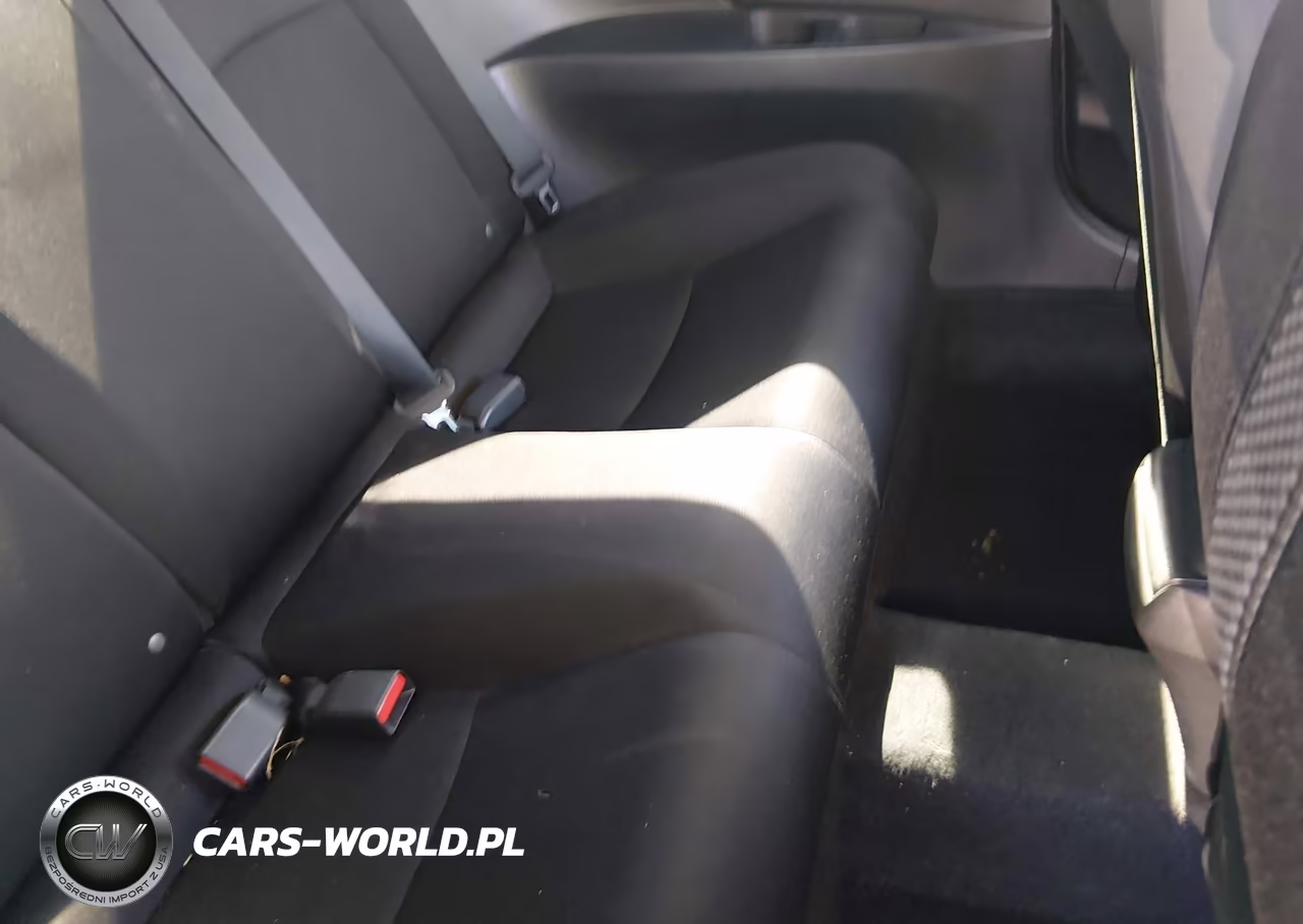 2019 Honda Civic Lx VIN:2HGFC4B61KH301578 - 8