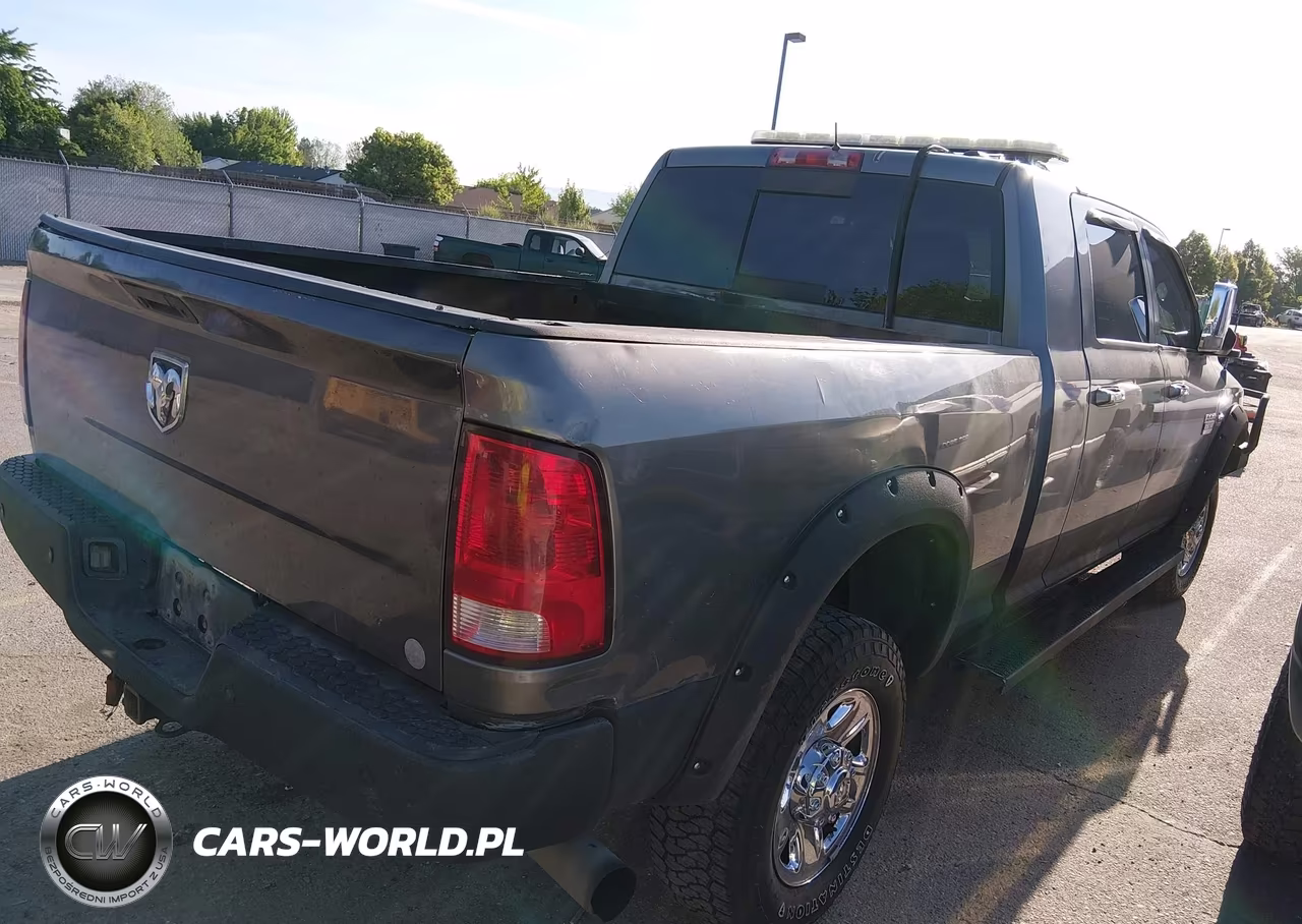 2011 Ram Ram 2500 Laramie VIN:3D7UT2HLXBG545825 - 4