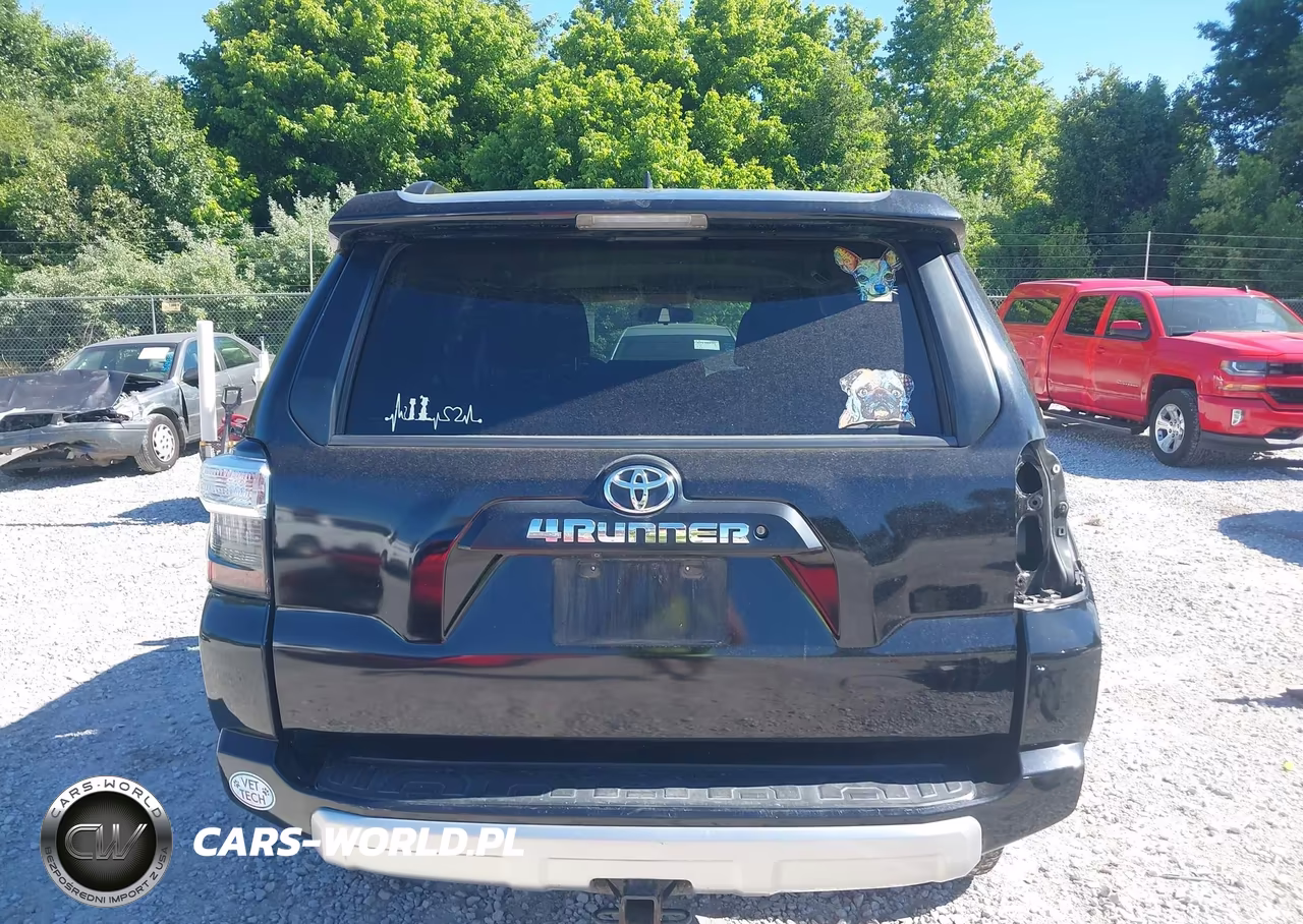 2018 Toyota 4Runner Trd Off Road VIN:JTEBU5JR2J5581654 - 17