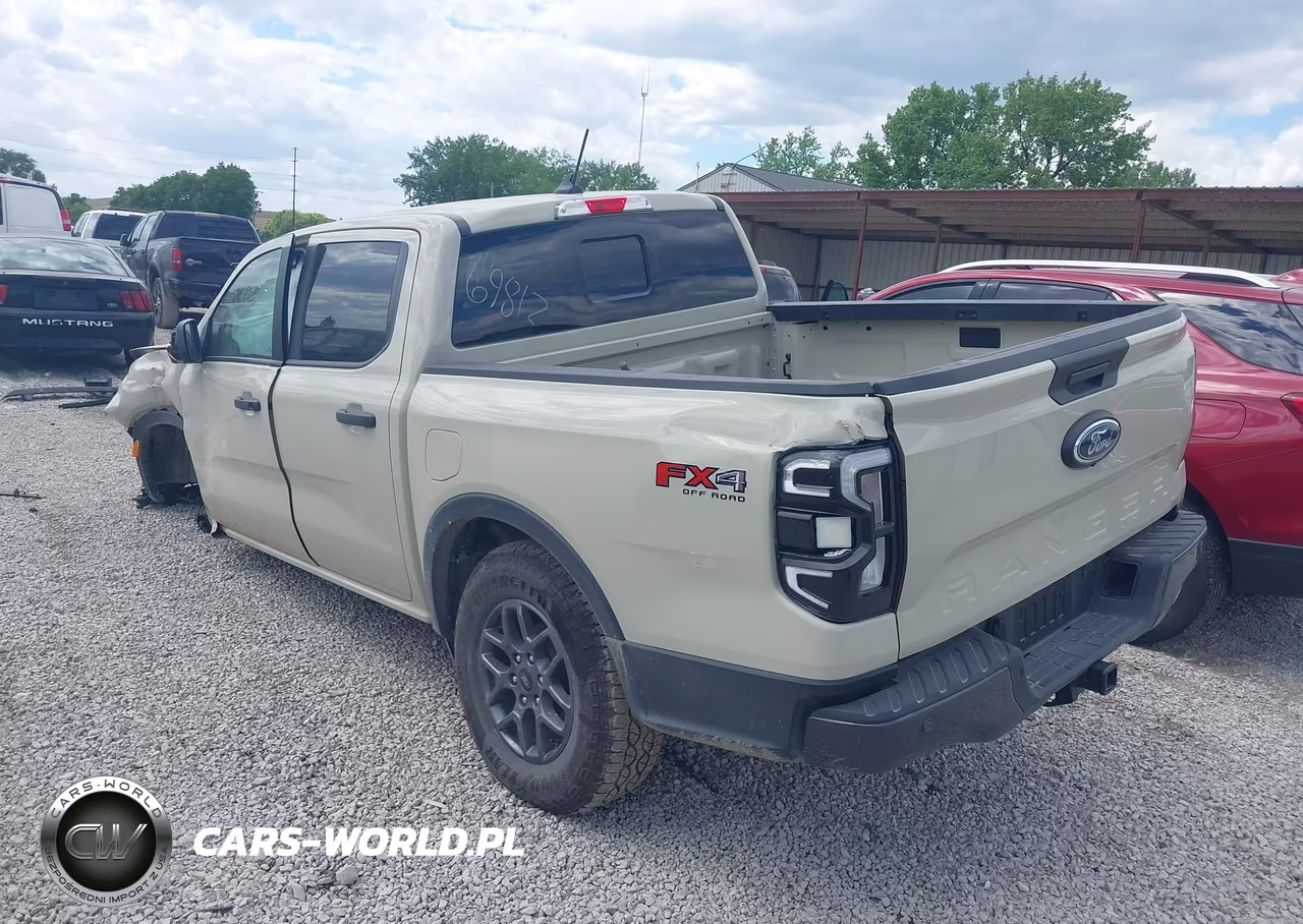 2025 Ford Ranger Xlt VIN:1FTER4HH5SLE69812 - 3