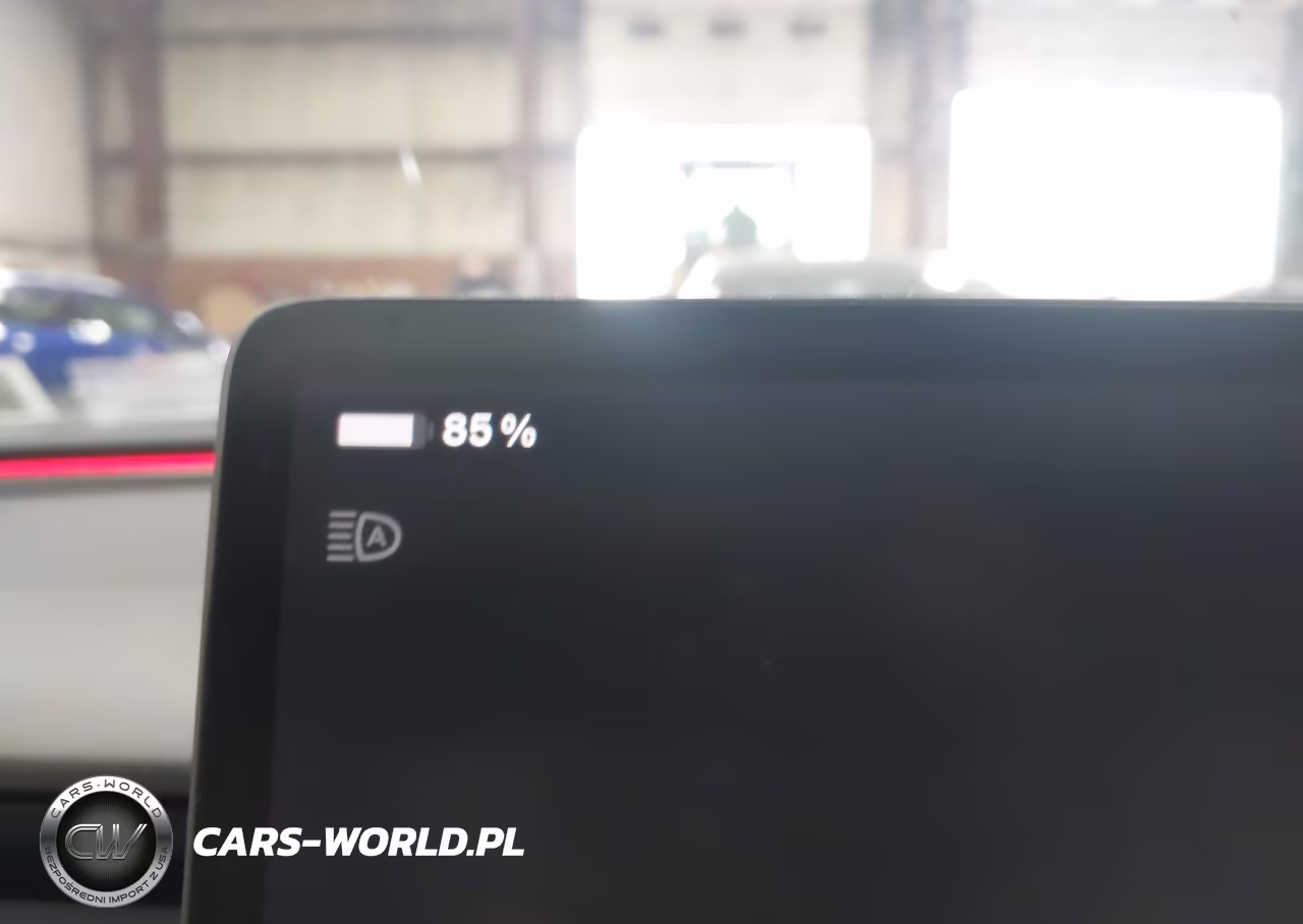 2025 Tesla Model 3 Performance All-Wheel Drive VIN:5YJ3E1ET3SF971988 - 18
