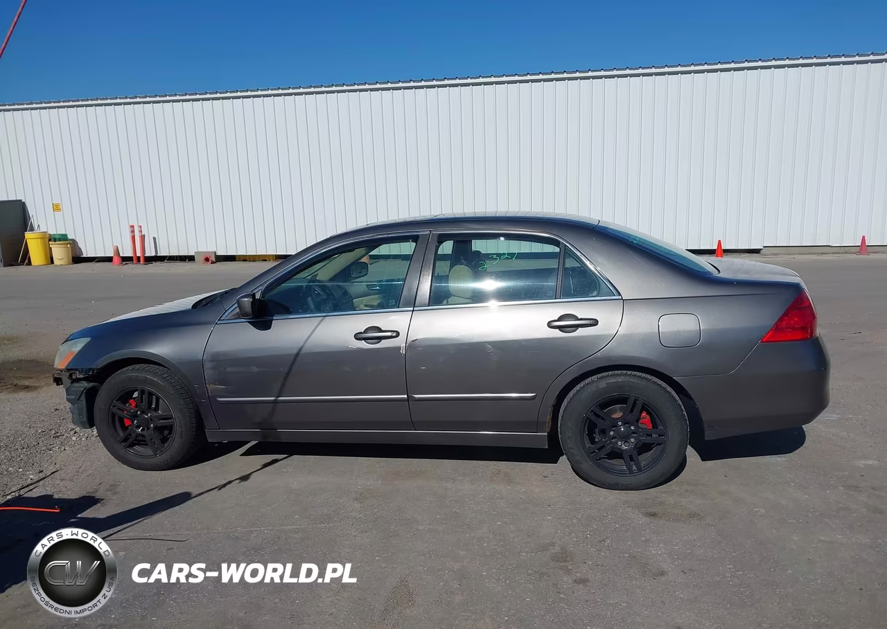 2007 Honda Accord 2.4 Ex VIN:1HGCM56717A000470 - 15