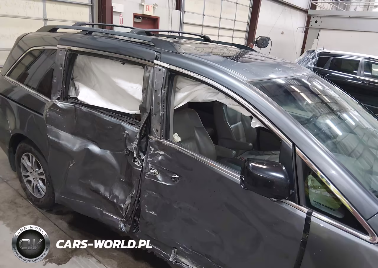 2011 Honda Odyssey Ex-L VIN:5FNRL5H65BB030555 - 18
