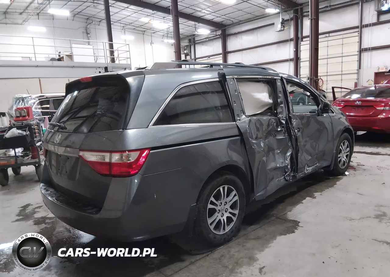 2011 Honda Odyssey Ex-L VIN:5FNRL5H65BB030555 - 4
