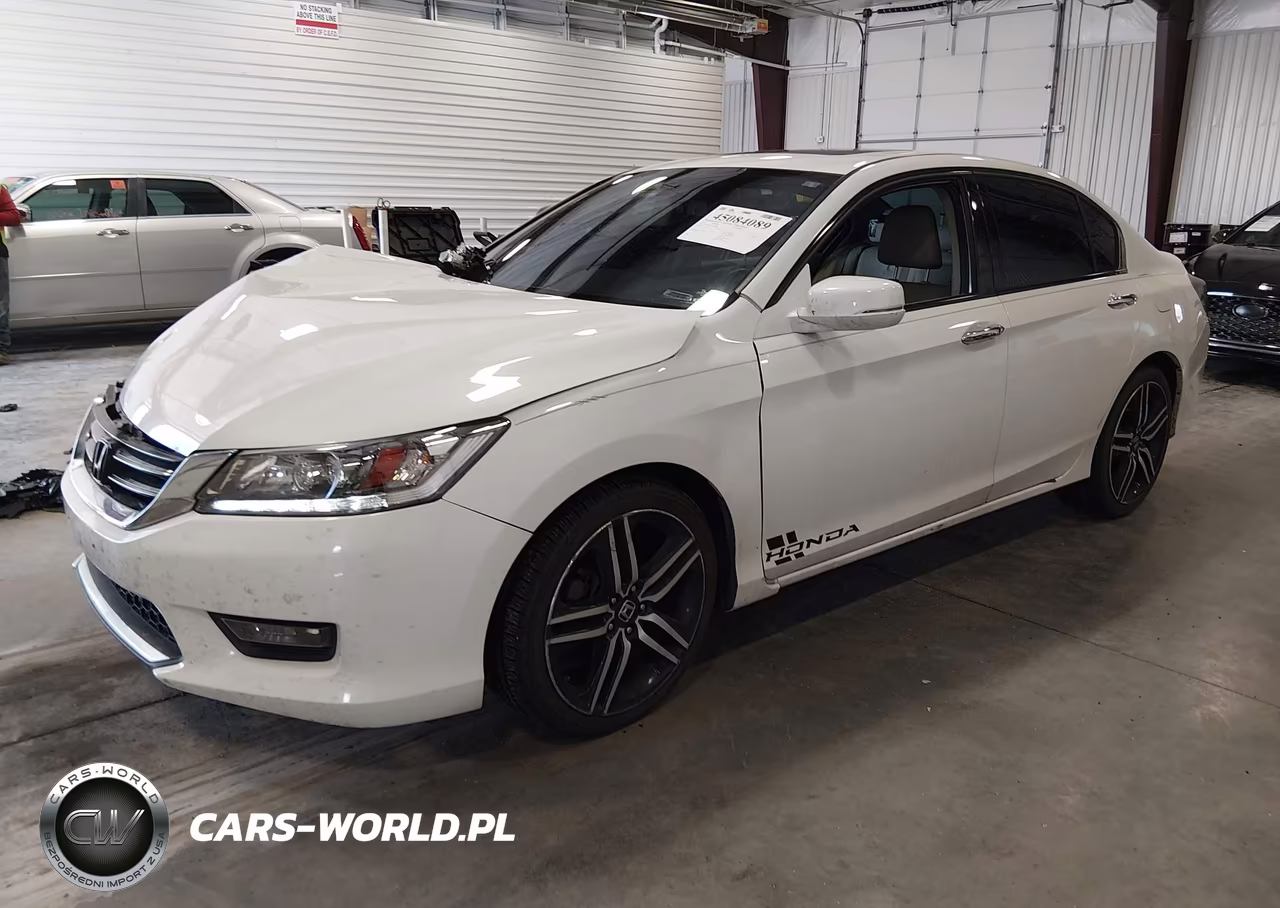 2015 Honda Accord Touring VIN:1HGCR3F99FA009889 - 2