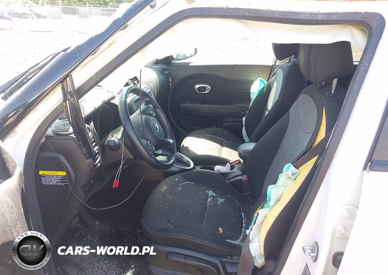 2018 Kia Soul + VIN:KNDJP3A54J7563041 - 5